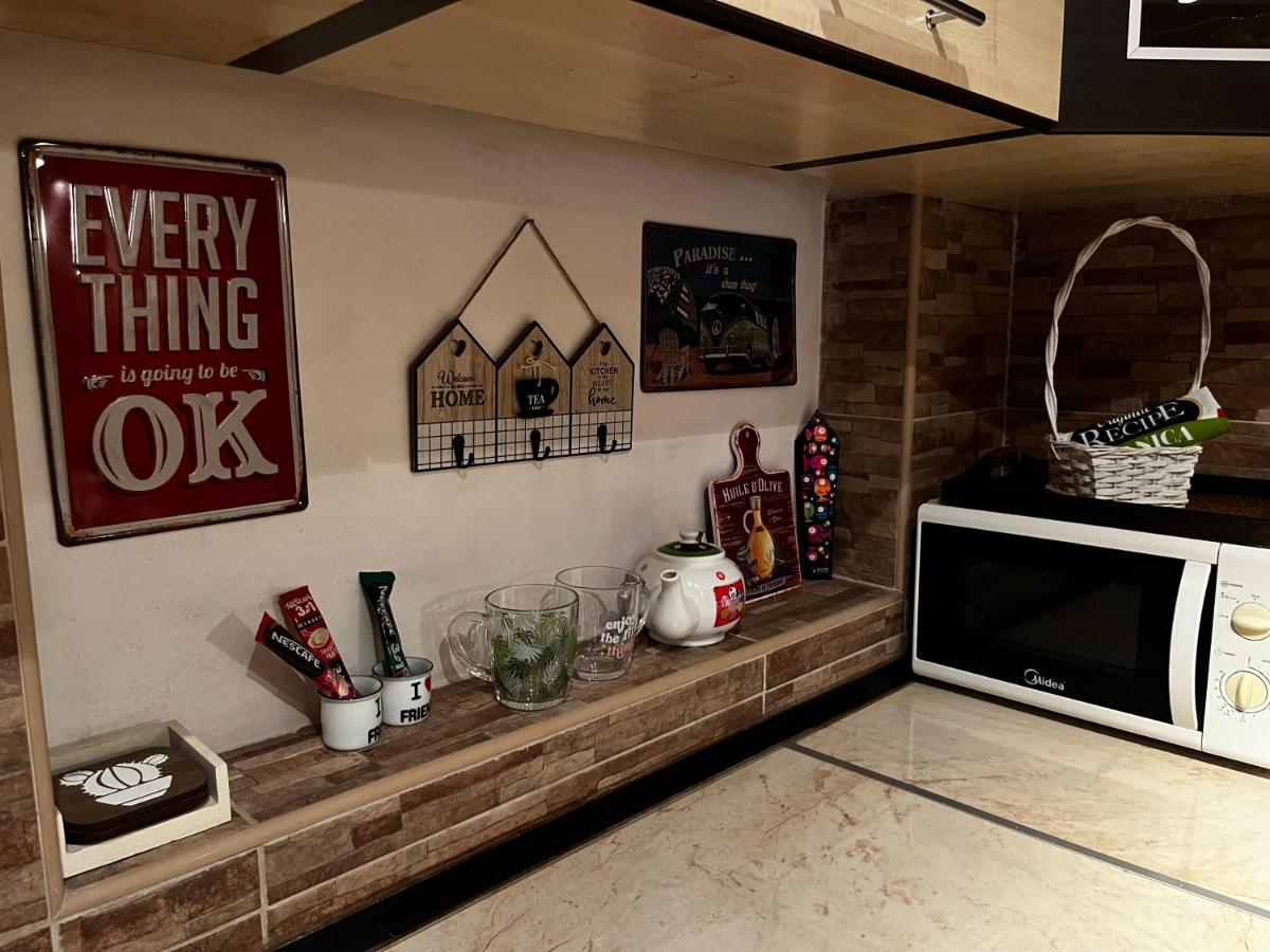 Sasha 1 - Ask For Free Parking Apartment Sajmiste